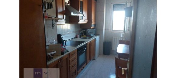 Dúplex de 3 dormitorios en Villaquilambre, Spain No. 66464 50