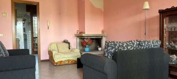 Casa de 3 habitaciónes en Anzio, Italy No. 90175 5