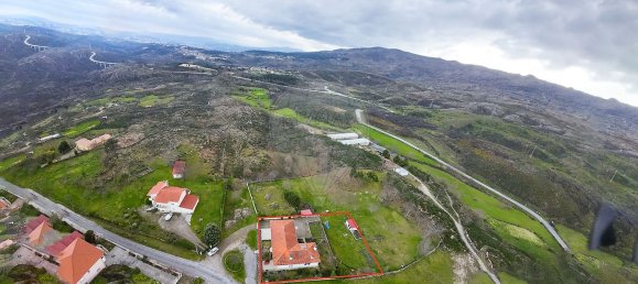 4 bedrooms House in Vila Real, Portugal No. 14261 3