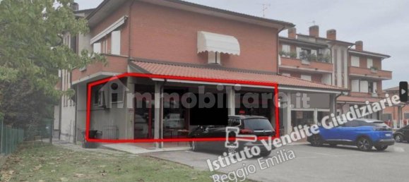 117m² Building in Quattro Castella, Italy No. 332644 2