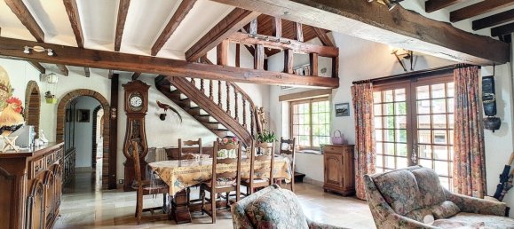 4 bedrooms House in Varennes-Changy, France No. 49787 14