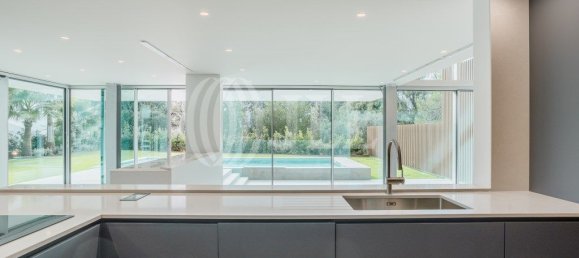 4 bedrooms Villa in Cascais, Portugal No. 126368 12