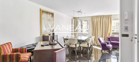 3 bedrooms Apartment in Paris, France No. 164130 5