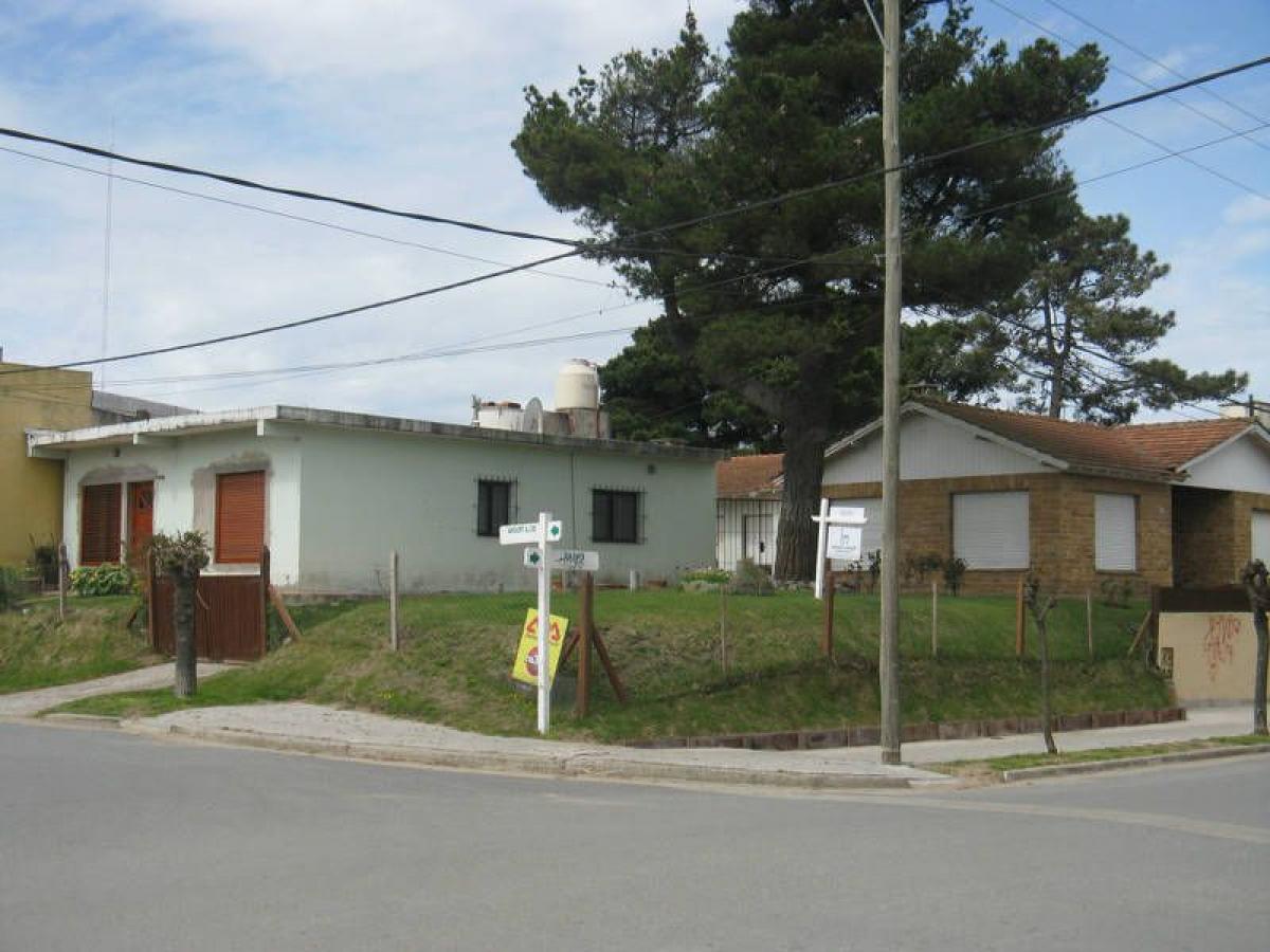  Land in Mar del Plata, Argentina No. 110772