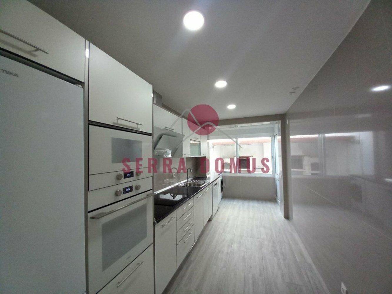 Квартира с 2 спальнями в Эрисейра, Португалия № 176207