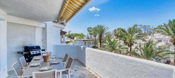 5 bedrooms Penthouse in Marbella, Spain No. 186040 14