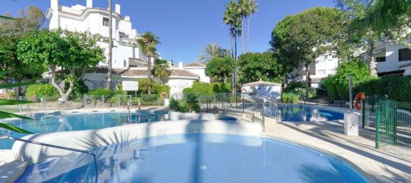 5 bedrooms Penthouse in Marbella, Spain No. 186040 37