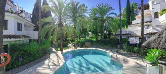 5 bedrooms Penthouse in Marbella, Spain No. 186040 36