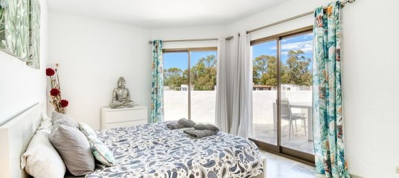 5 bedrooms Penthouse in Marbella, Spain No. 186040 22