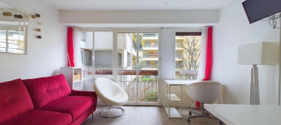 1 bedroom Apartment in Paris, France No. 165123 4