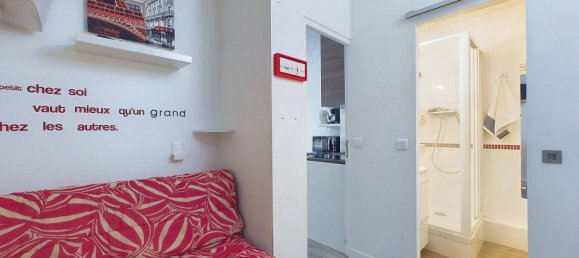 1 bedroom Apartment in Paris, France No. 165123 6