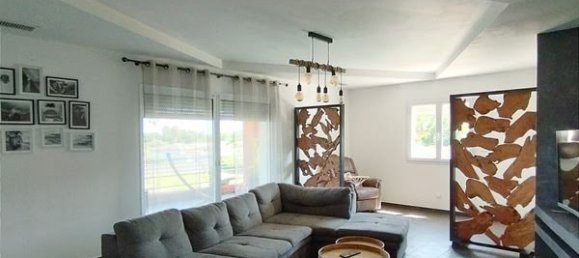 5 غرف نوم منزل في Talasani, France رقم 259770 5