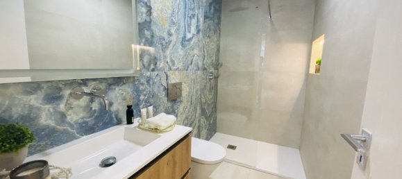 Casa T4 em Almada, Portugal N.º 200749 30