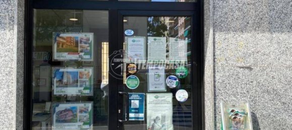 Квартира с 2 спальнями в Чинизелло Бальсамо, Италия № 295742 3