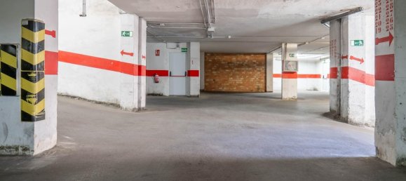  مرآب في Granada, Spain 26متر مربع رقم 166480 14