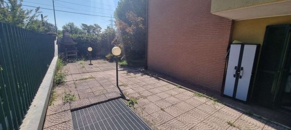 4 rooms Duplex in Limbiate, Italy No. 261513 37