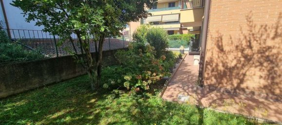 4 rooms Duplex in Limbiate, Italy No. 261513 33