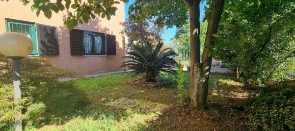 4 rooms Duplex in Limbiate, Italy No. 261513 34