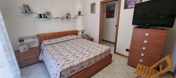 4 rooms Duplex in Limbiate, Italy No. 261513 22