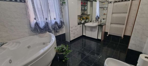 4 rooms Duplex in Limbiate, Italy No. 261513 28