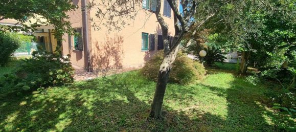 4 rooms Duplex in Limbiate, Italy No. 261513 31