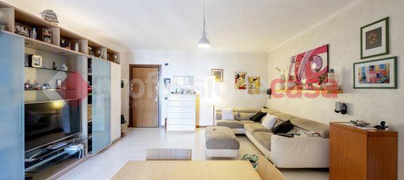 3 rooms Apartment in Rome, Italy No. 224914 10