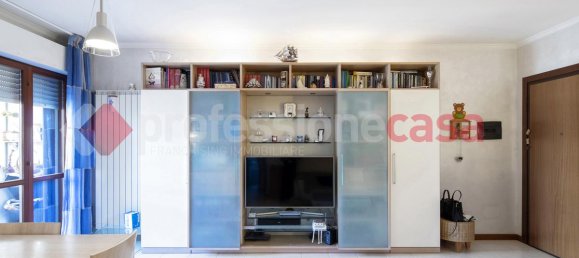 3 rooms Apartment in Rome, Italy No. 224914 8