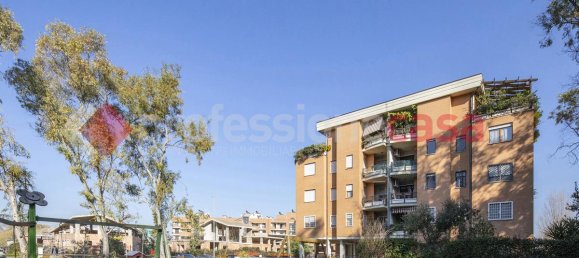 3 rooms Apartment in Rome, Italy No. 224914 4