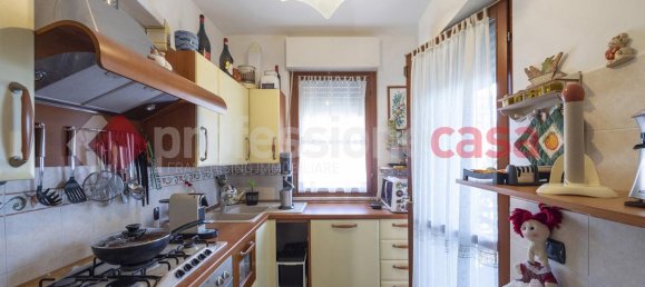 3 rooms Apartment in Rome, Italy No. 224914 12