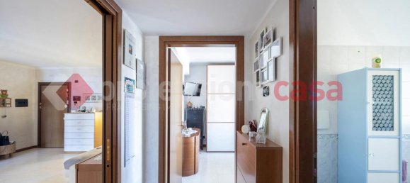 3 rooms Apartment in Rome, Italy No. 224914 18