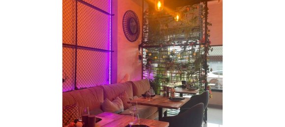 70m² Commercial property in La Zenia, Spain No. 42494 9