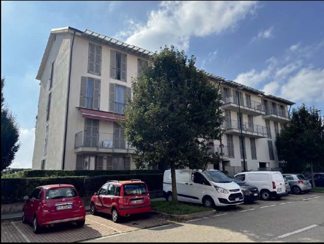 4 rooms Apartment in Chieri, Italy No. 49370