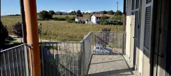 4 rooms Apartment in Chieri, Italy No. 49370 11