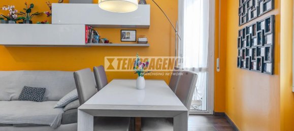 Apartamento de 3 divisões em Bresso, Italy N.º 107056 24