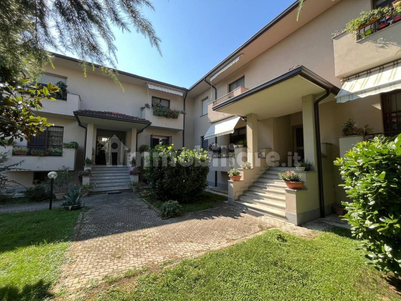 2 Schlafzimmer Wohnung in Vidigulfo, Italy, Nr. 378757