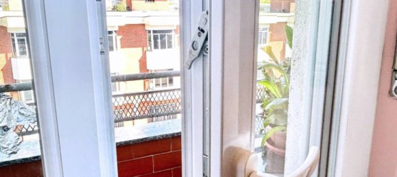 2 chambres Appartement à Turin, Italy No. 345900 3