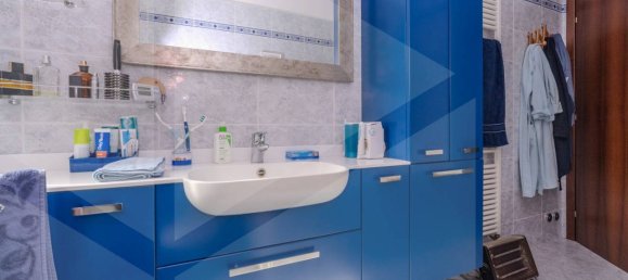 4 rooms Apartment in Casalecchio di Reno, Italy No. 28651 35