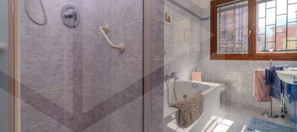 4 rooms Apartment in Casalecchio di Reno, Italy No. 28651 15