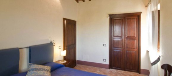 Дом с 15 комнатами в Кортона, Италия № 57193 14