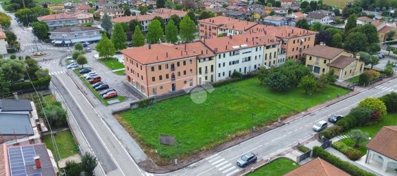  Land in Villa del Conte, Italy No. 334016 2