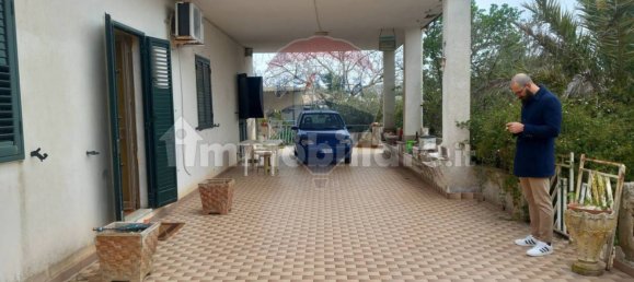 4 Schlafzimmer Villa in Modica, Italy, Nr. 19423 10