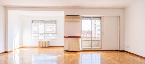 3 Schlafzimmer Wohnung in Zaragoza, Spain, Nr. 66794 22