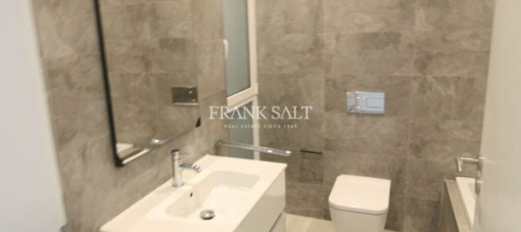 2 bedrooms Apartment in Sliema, Malta No. 9575 4