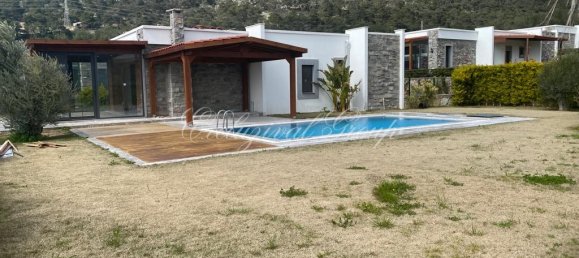 Villa 3 chambres à Bodrum, Turkey No. 28748 4