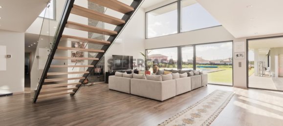 3 bedrooms House in Rio de Mouro, Portugal No. 161168 20