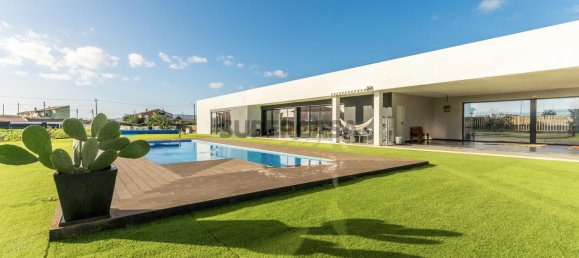 3 bedrooms House in Rio de Mouro, Portugal No. 161168 34