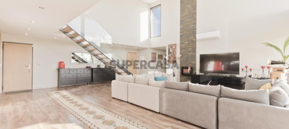 3 bedrooms House in Rio de Mouro, Portugal No. 161168 17