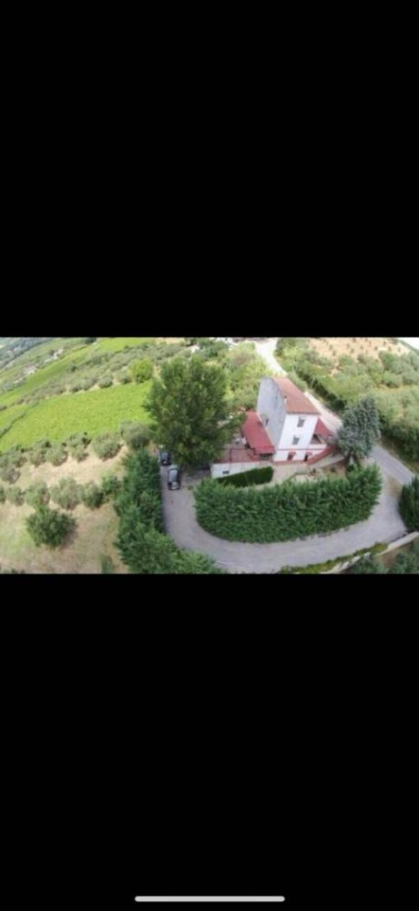 Edifício de 5 divisões em Chieti, Italy N.º 316500