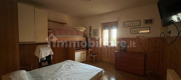 Edifício de 5 divisões em Chieti, Italy N.º 316500 13