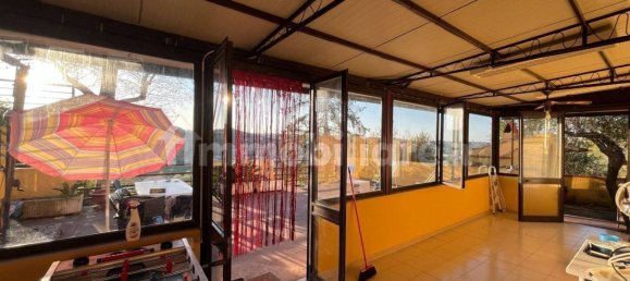 Edifício de 5 divisões em Chieti, Italy N.º 316500 8